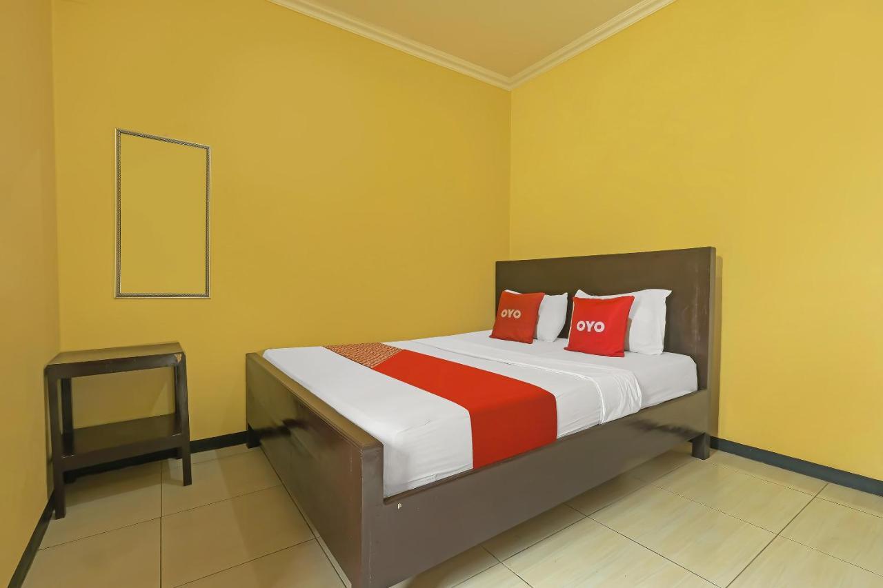 Oyo 92483 Hotel Kirana Salatiga Eksteriør billede