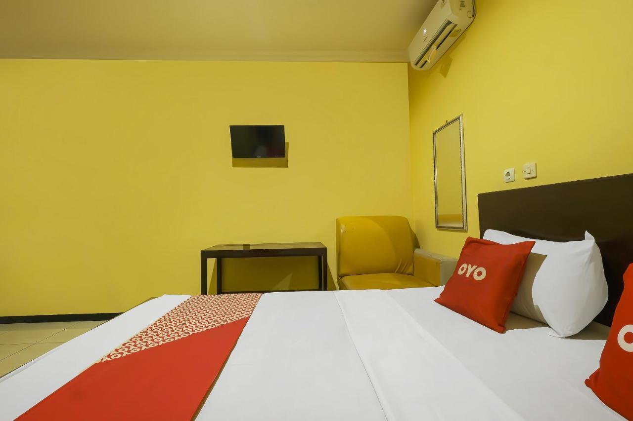Oyo 92483 Hotel Kirana Salatiga Eksteriør billede