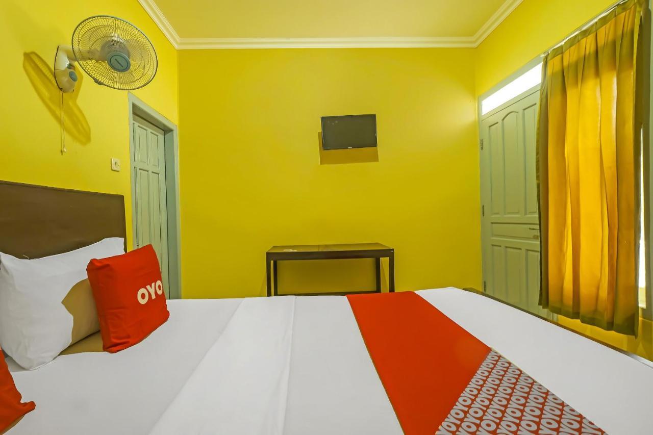 Oyo 92483 Hotel Kirana Salatiga Eksteriør billede